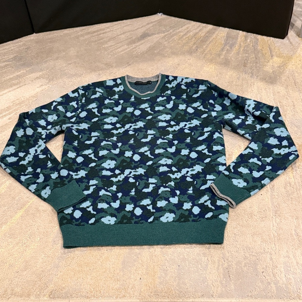 Greyson
Floral Camo Tomahawk Sweater Abyss green / blue size S wool / Cashmere‎